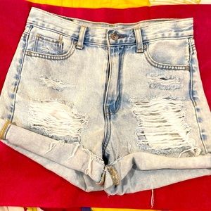 AE 00 Mom Shorts